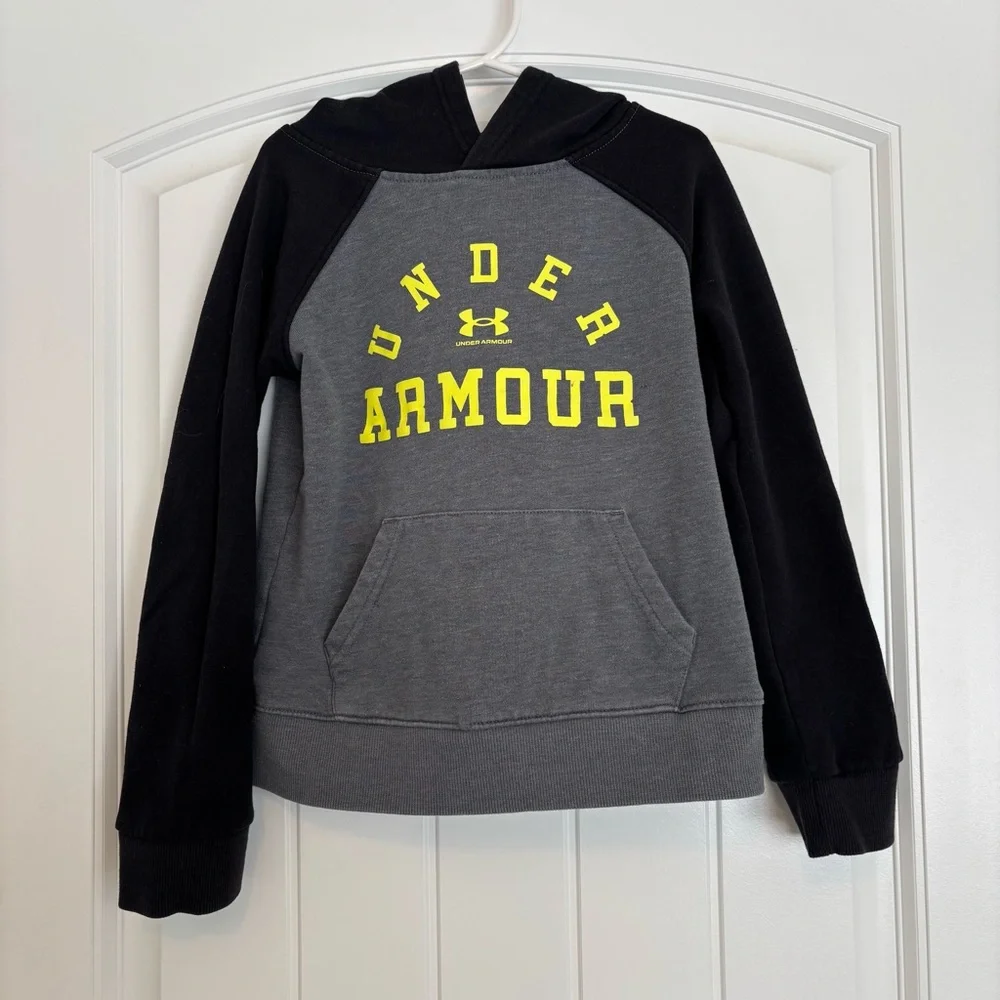 Under Armour Kids Gray and Black Hoodie Size 6